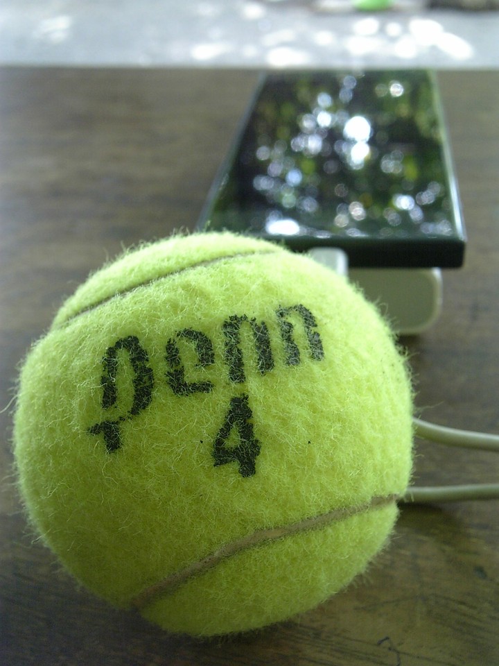 Tennis Ball, Smartphone