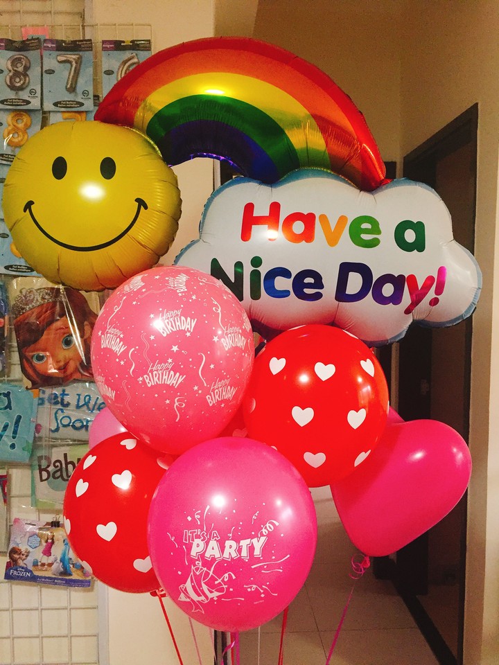 colorfu birthday balloons  