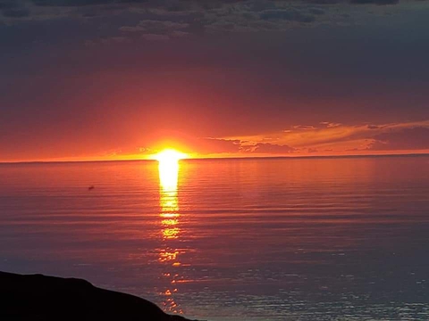 Don't Let The Sun Go Down On Me