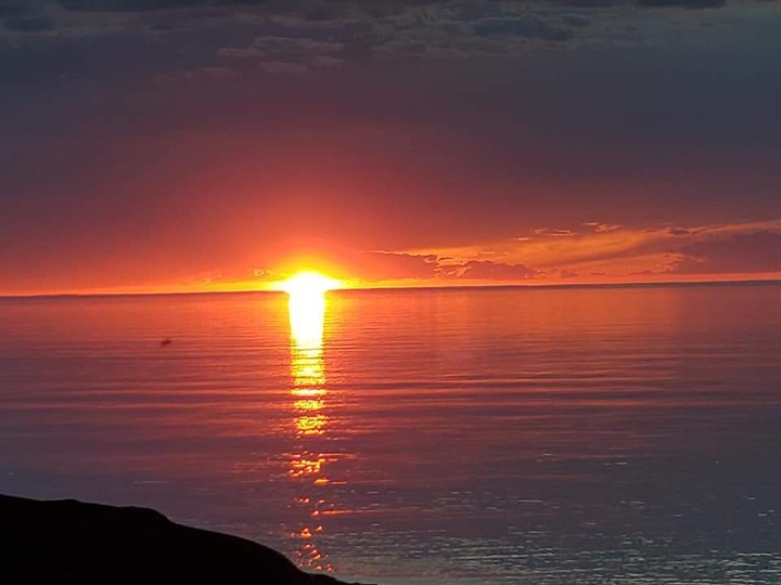 Don't Let The Sun Go Down On Me