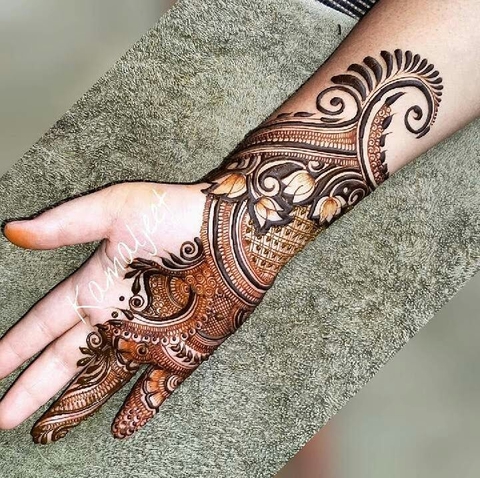 Aerobic Mehendi. . .