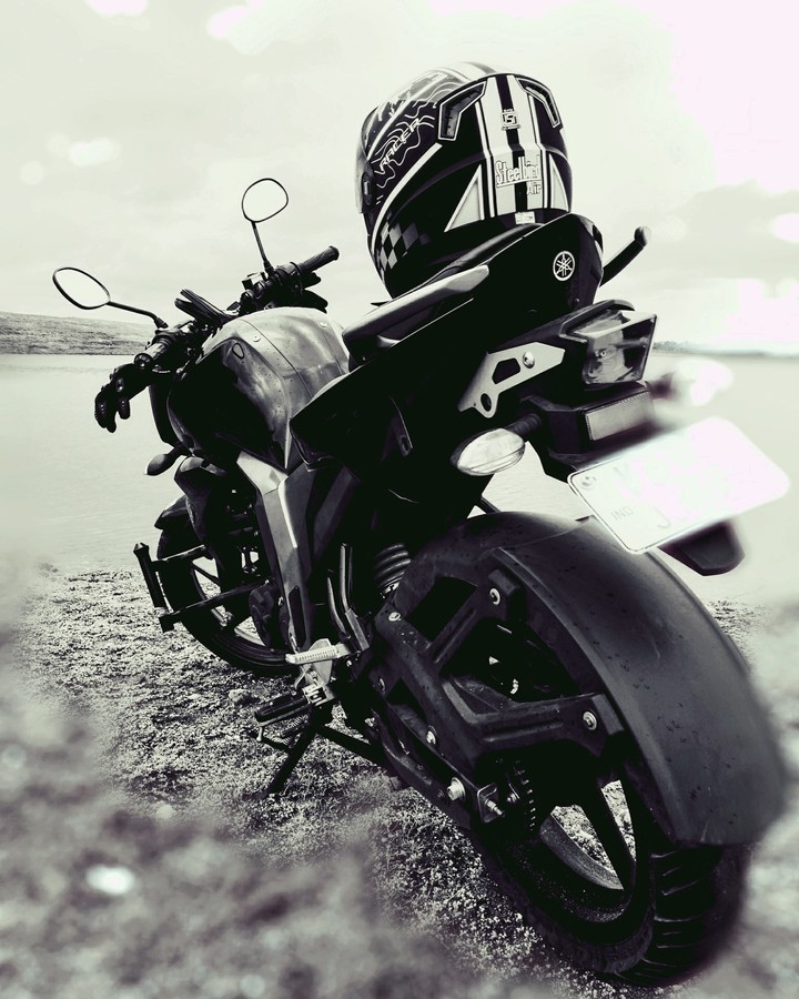 Yamaha Fz V2