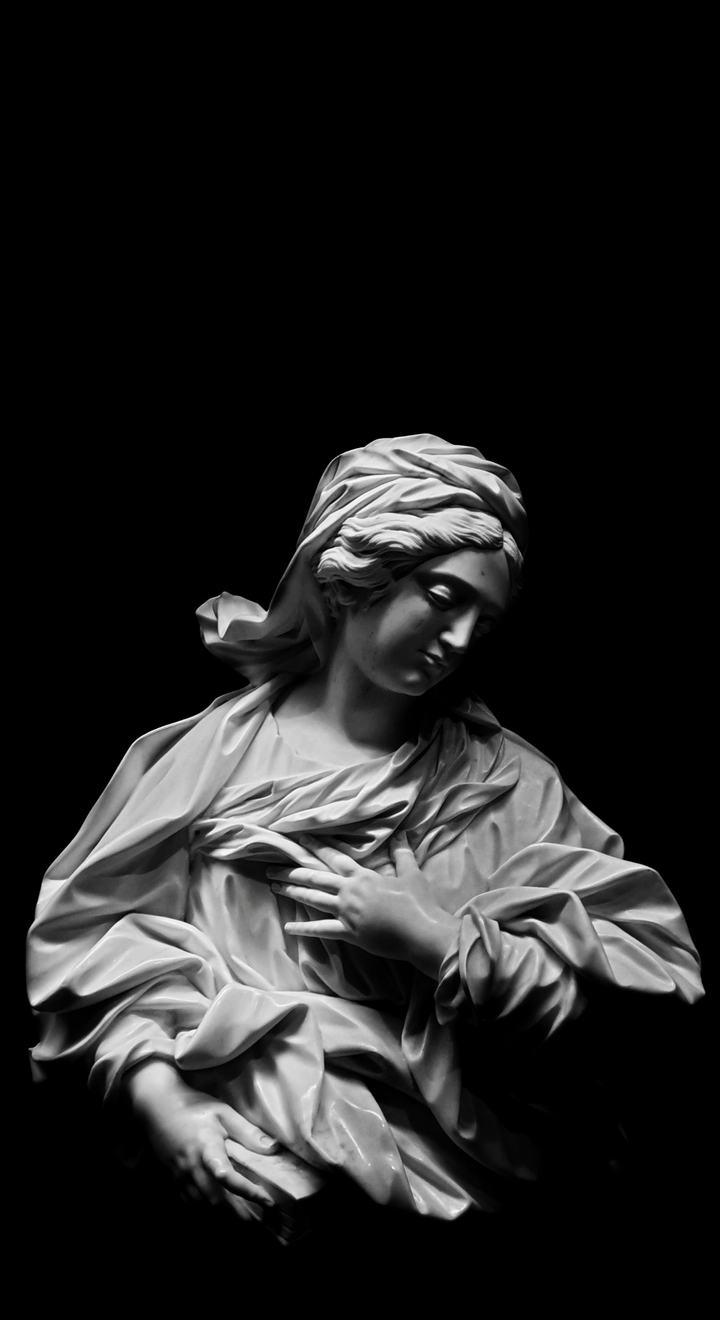 Black Sculpture Premium