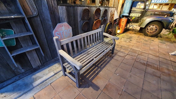 bench