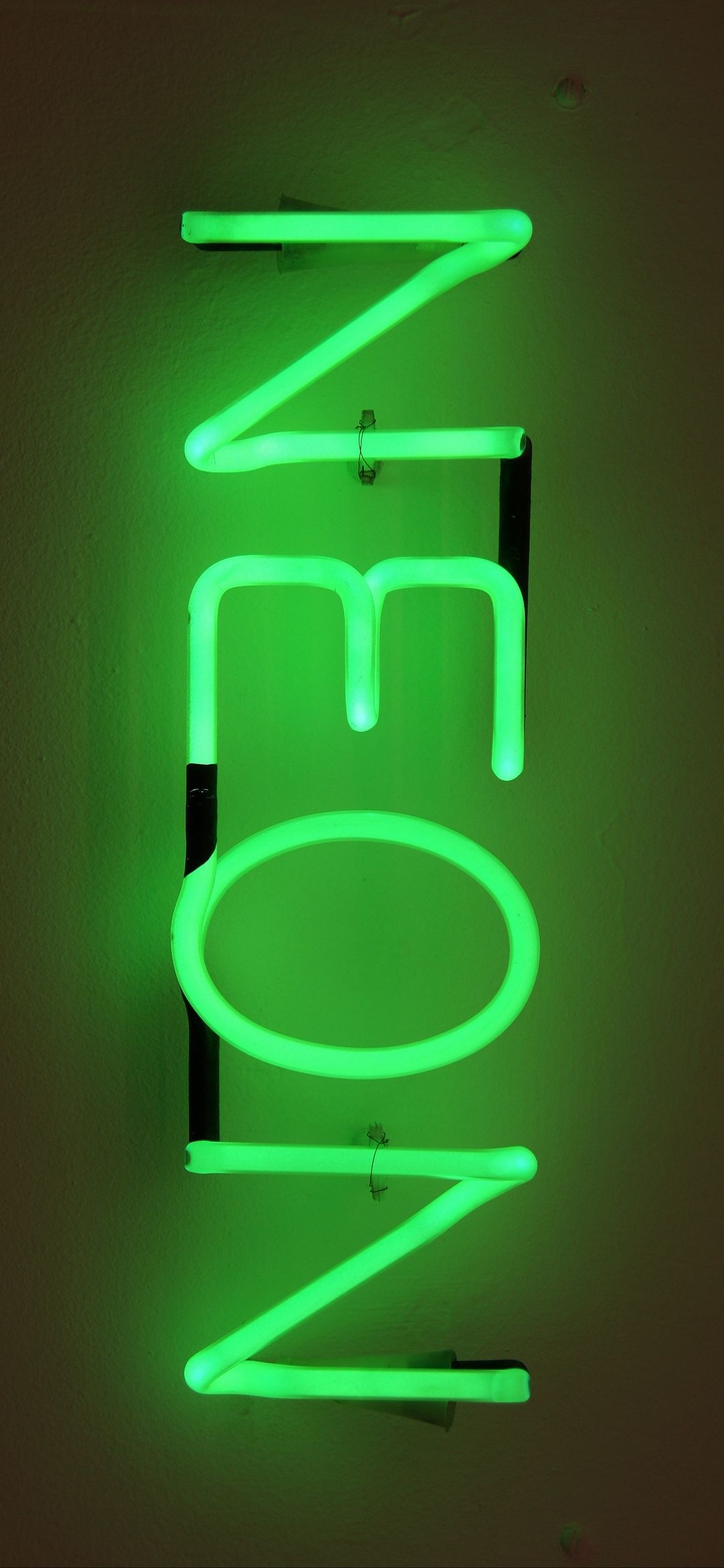 NEON