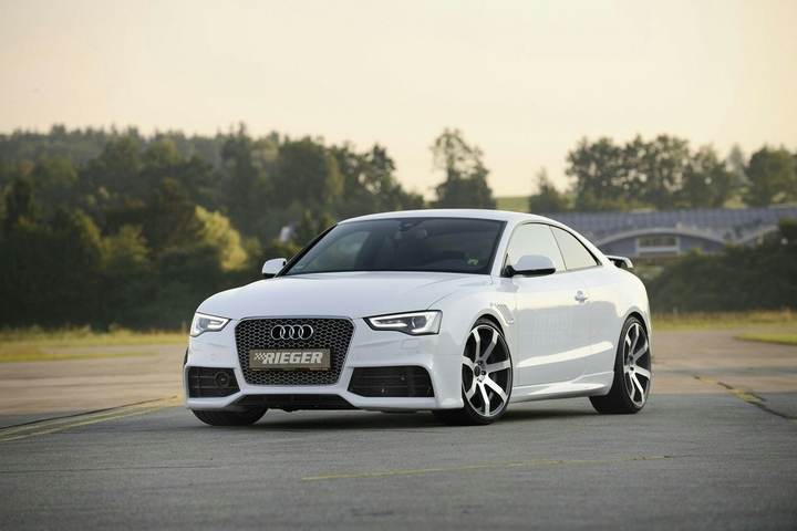 Audi (^.^)