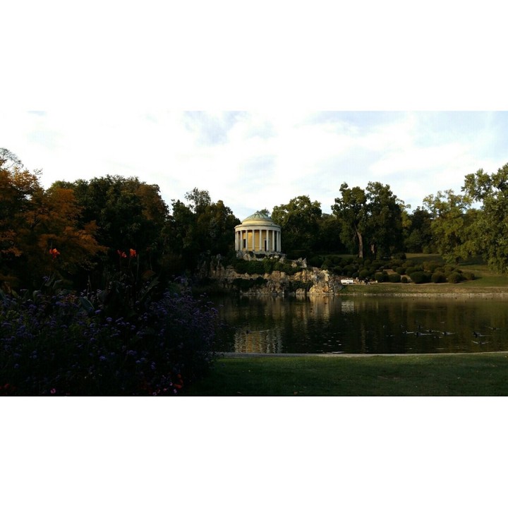 Vienna,Esterhazy-castle,Garden 