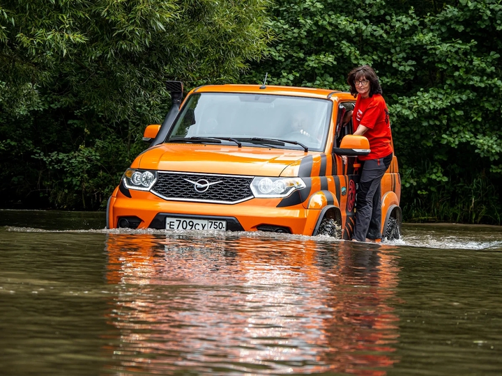uaz
