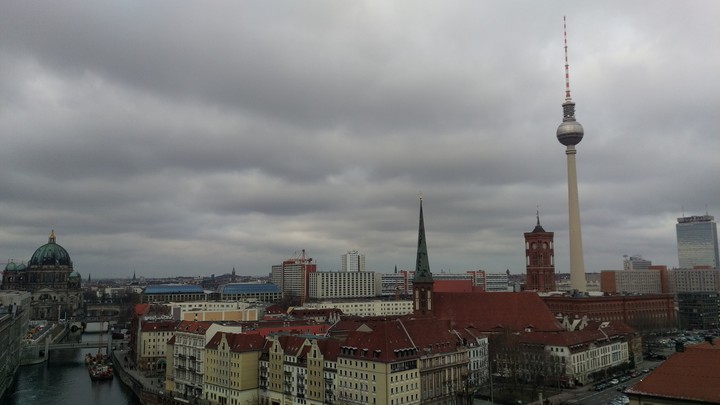 × Berlin ×