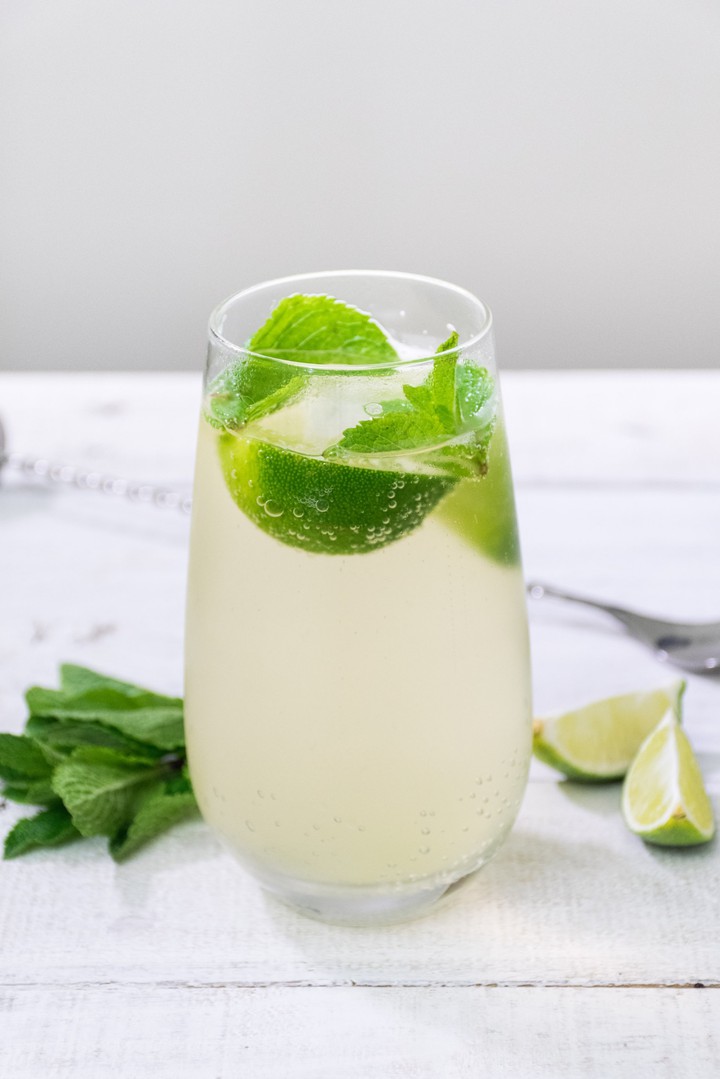 lemon juice with mint leafs
