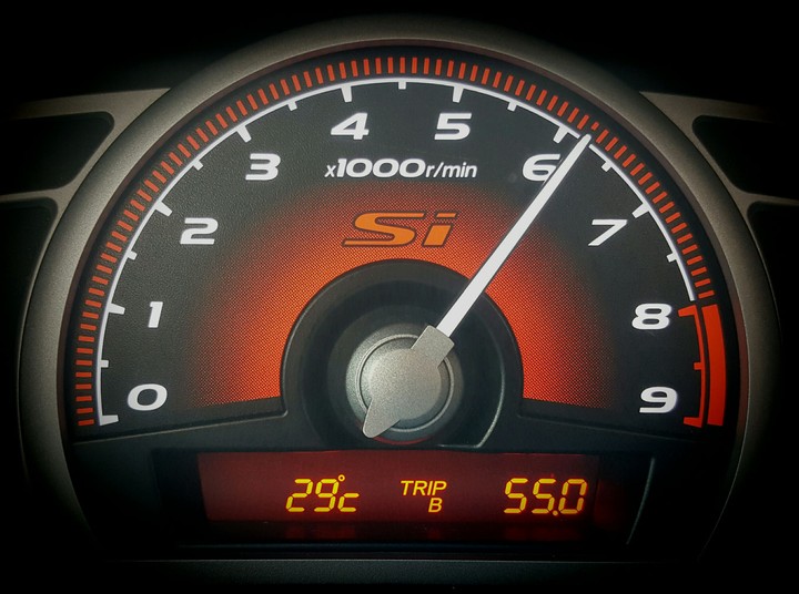 Honda Civic SI - I-VTEC DOHC STARTING!