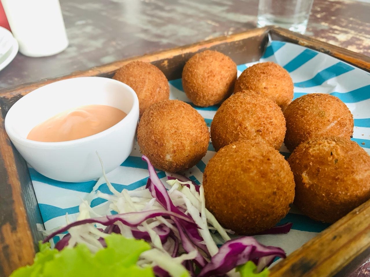 Meat balls b**ch