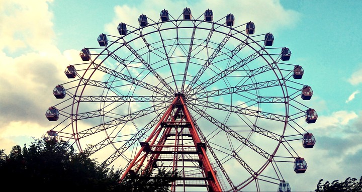 Ferris wheel