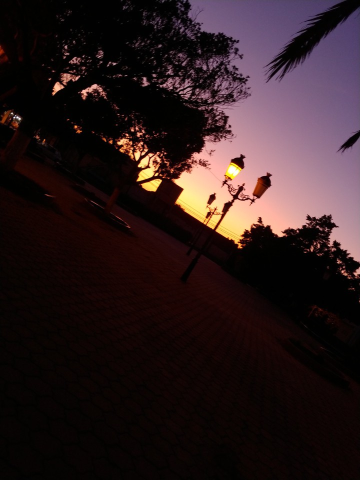 8pm ._.