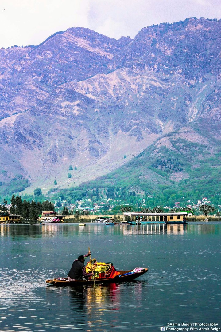 Dal Lake, Srinagar, Jammu and Kashmir