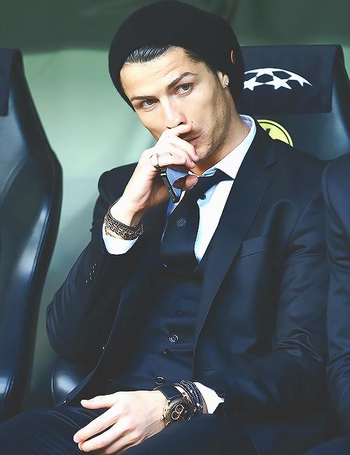 CR7.....