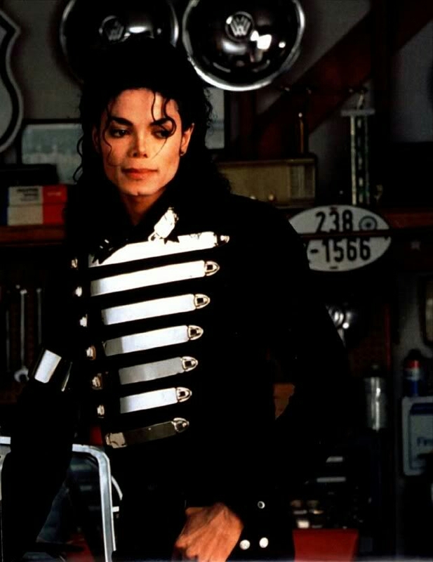 MJ