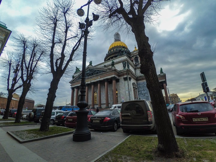 Saint - Petersburg