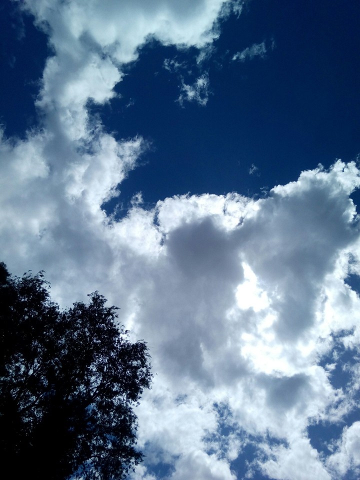 ⛅