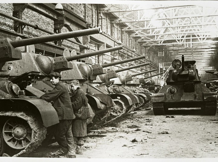 t 34