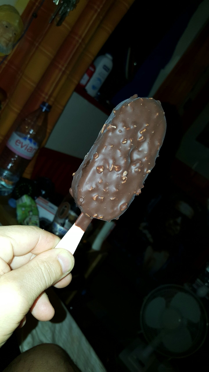 Stem Ginger ice cream