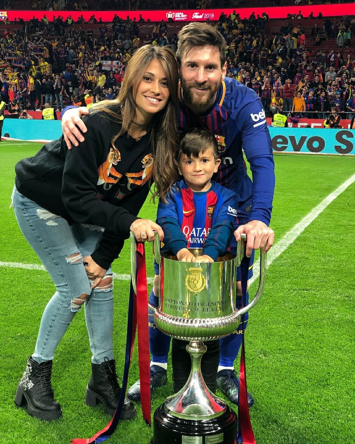 Messi & Antonella