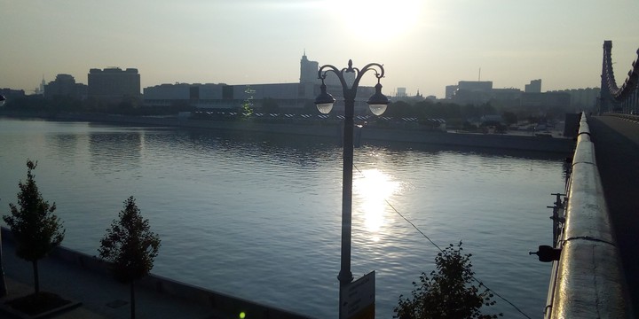 Раннее утро Москвы