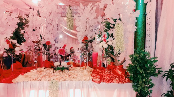 decorations