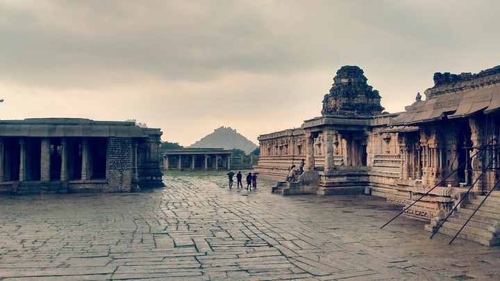 A day in Hampi