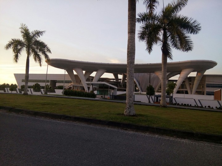 My awesome university
