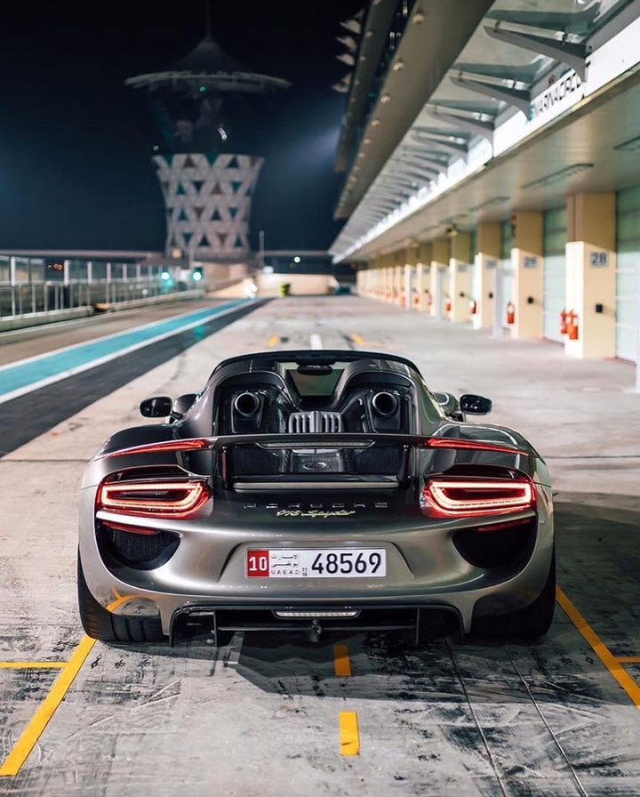 Porsche 918 Spider