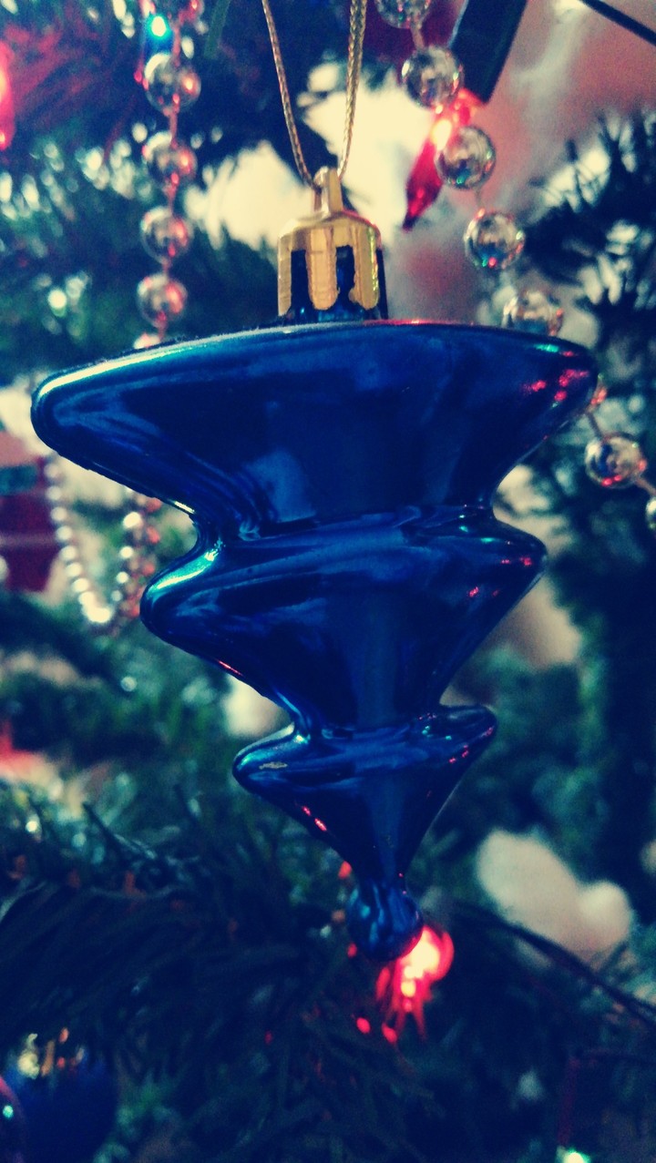 Christmas_ornaments