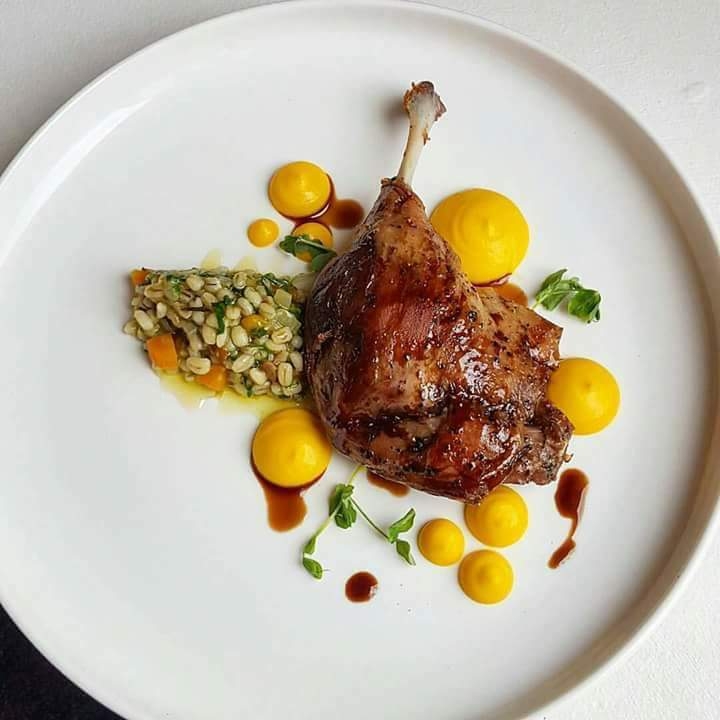 duck leg ,