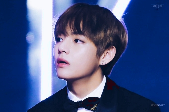 BTS V