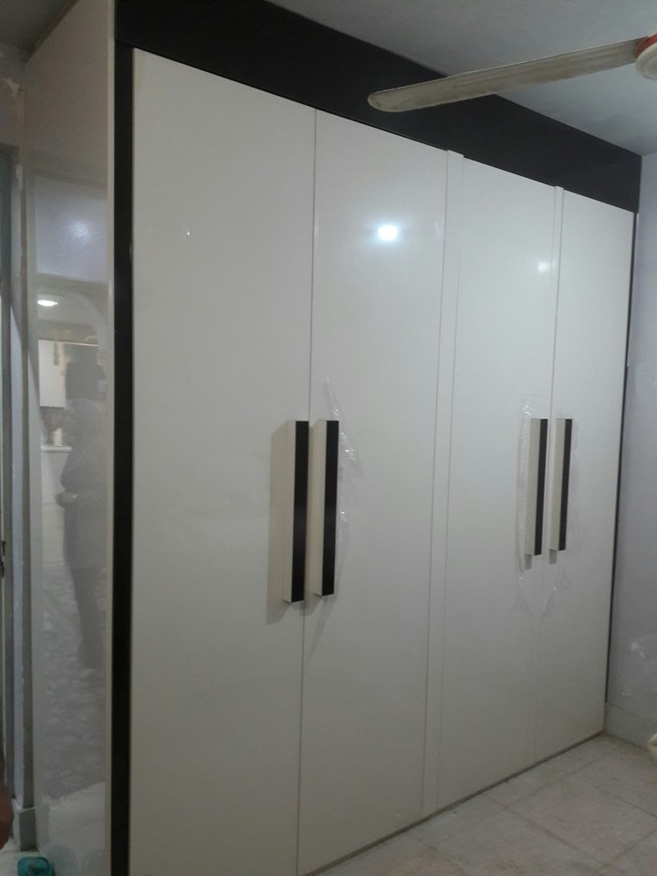 طراحی و اجرای کمد دیواری دوست عزیز
