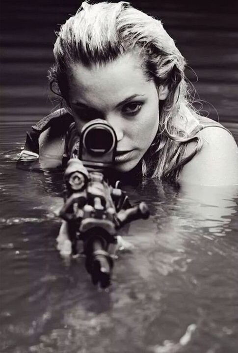 gun lady