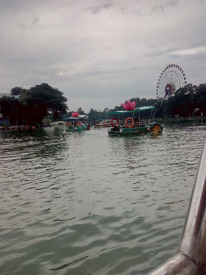 Lost in Dam Sen ~