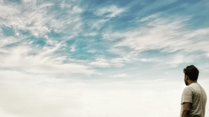 sky view...happy vibes.