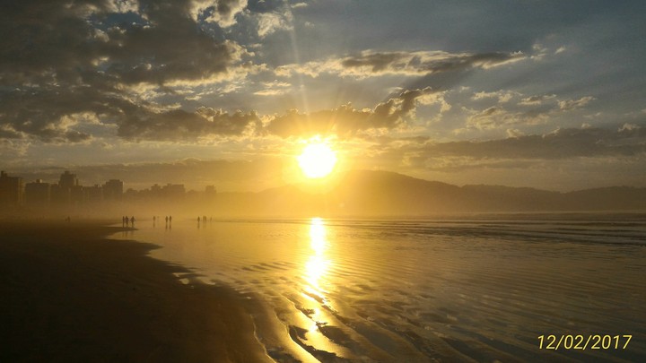 amanhecer praia grande