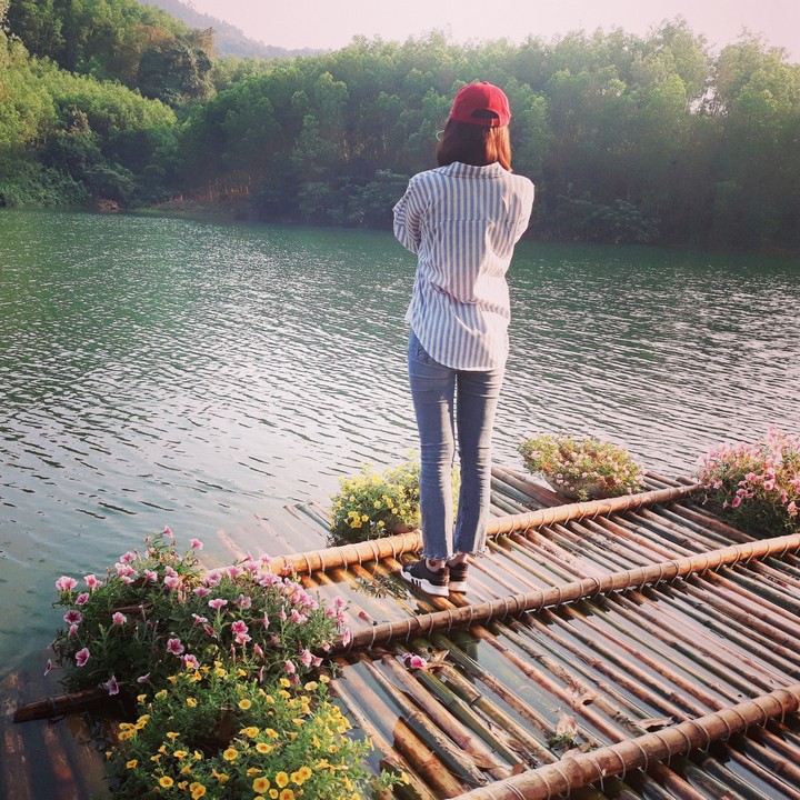 backhug