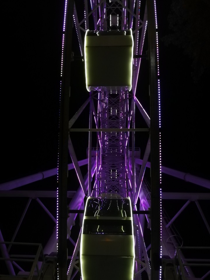 Ferris wheel