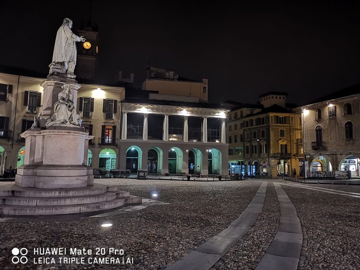 Piazza Cavour