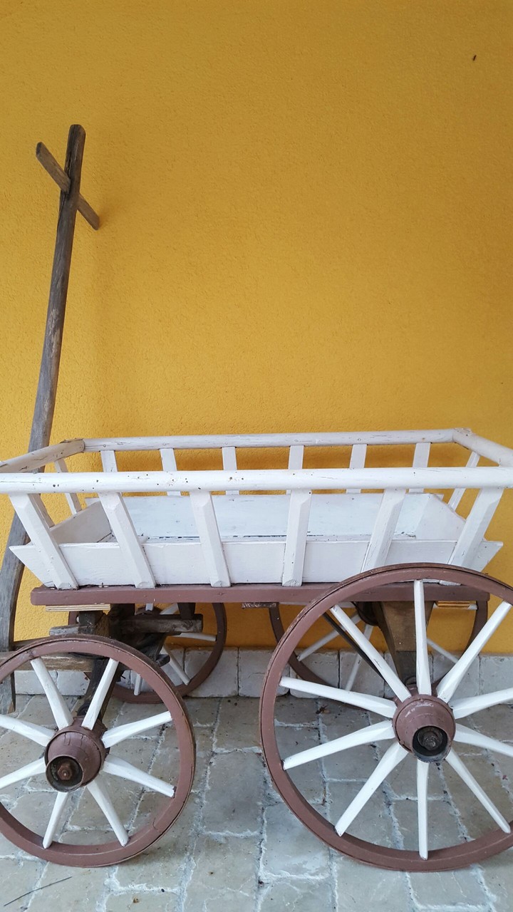 Old Wagon