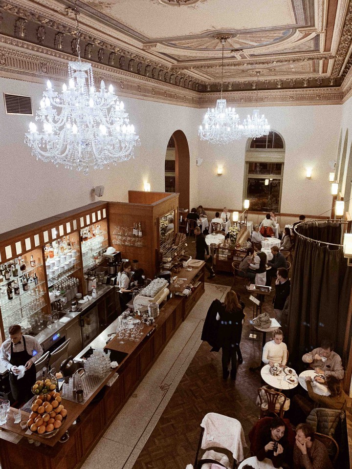 Cafe Savoy, Prague