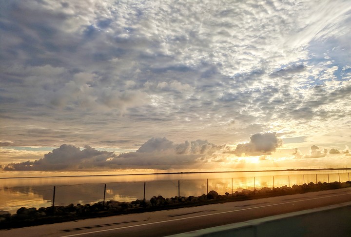 Sunrise on US 1