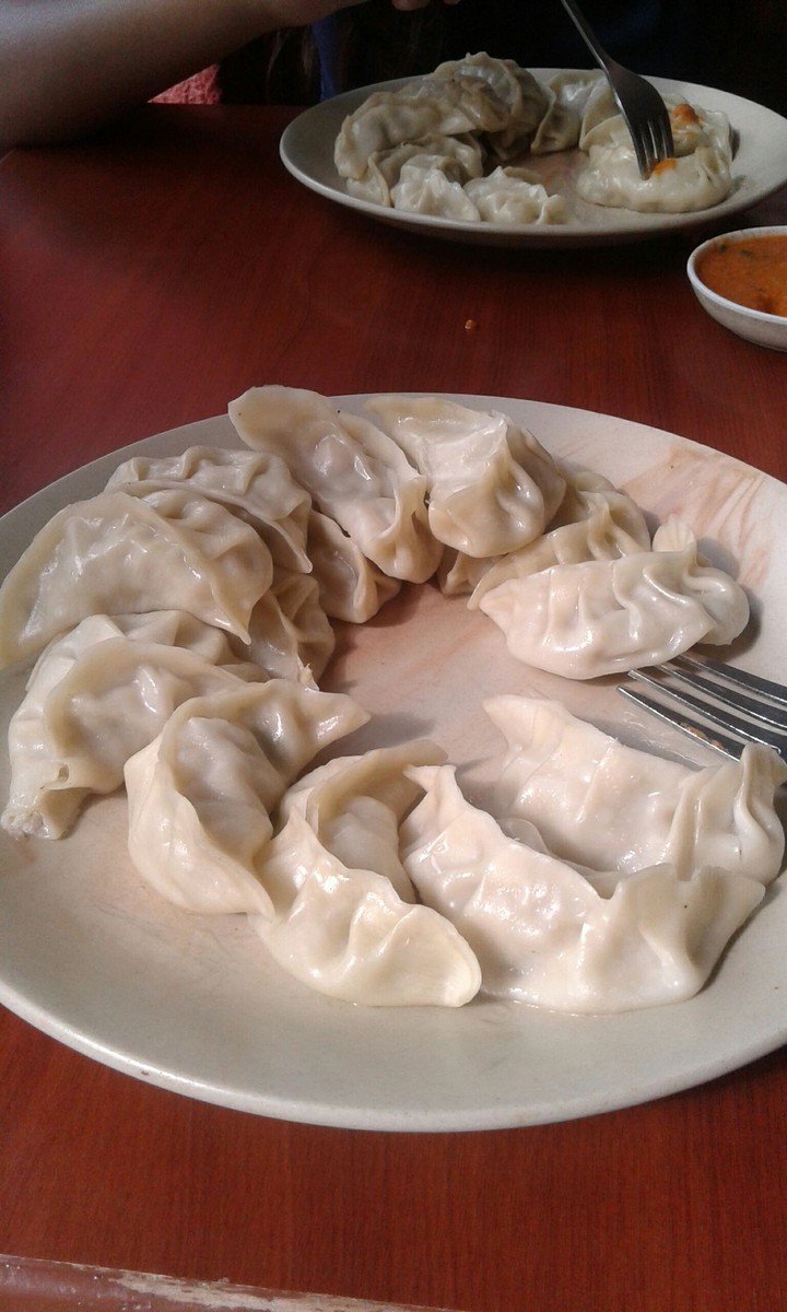Momos