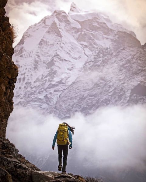 lonely walking