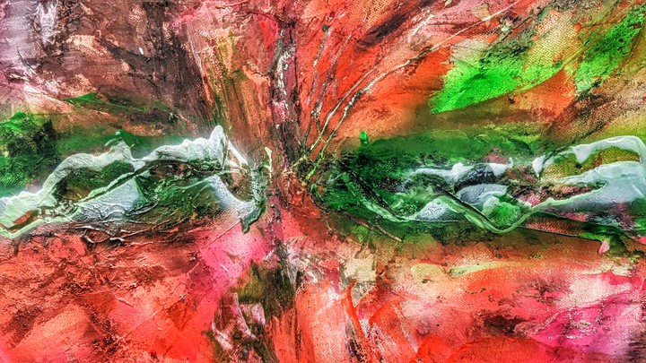 Green and White on a Crimson field.