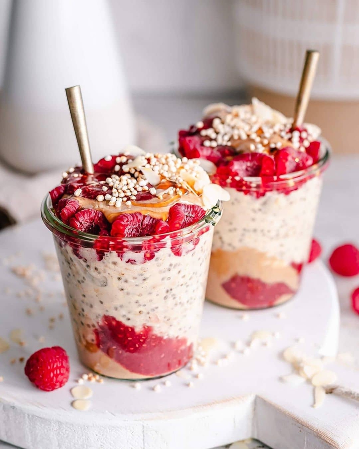 peanut butter overnight oats