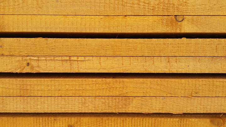 Horizontal wood